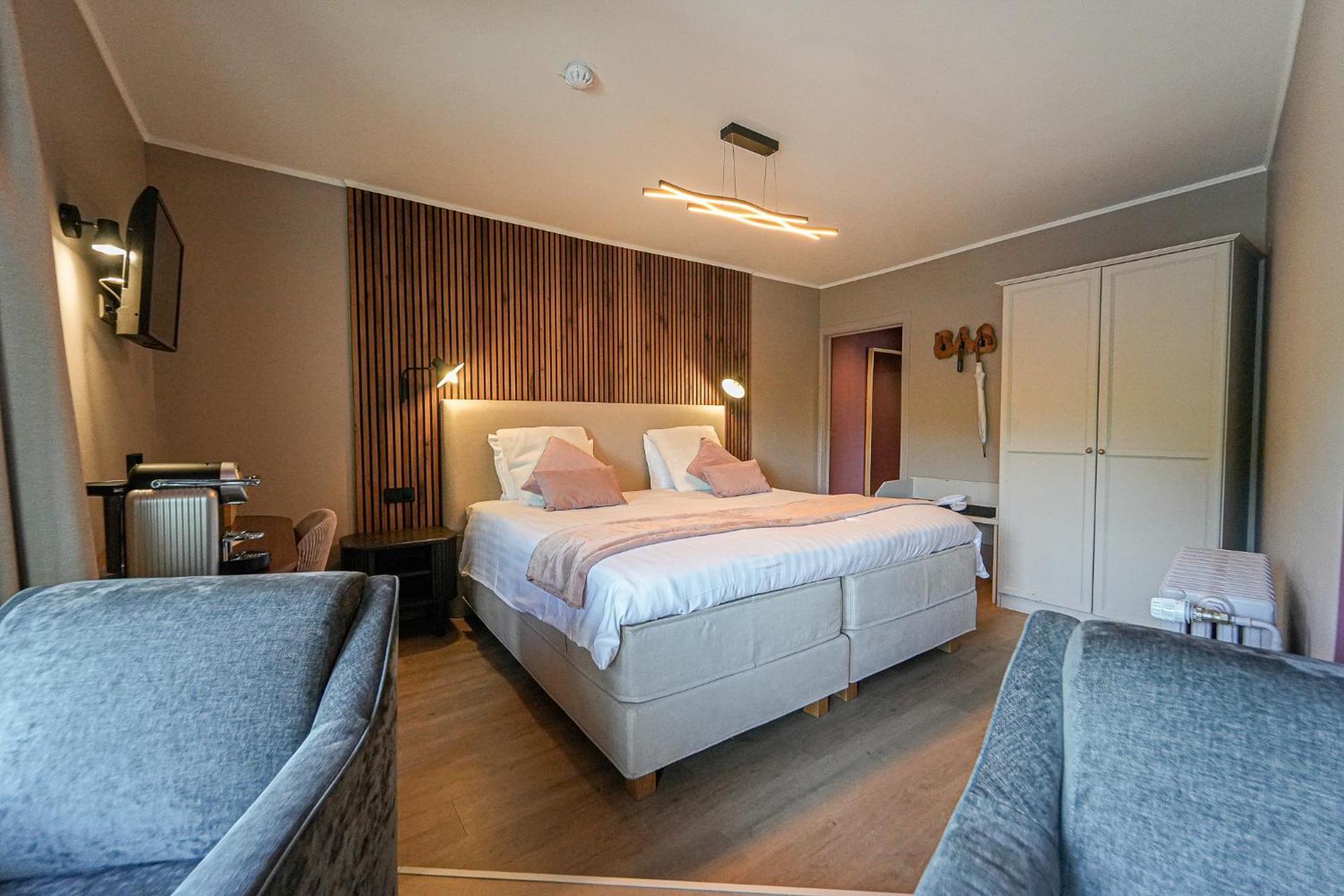 Hotel Panorama Bouillon Luaran gambar